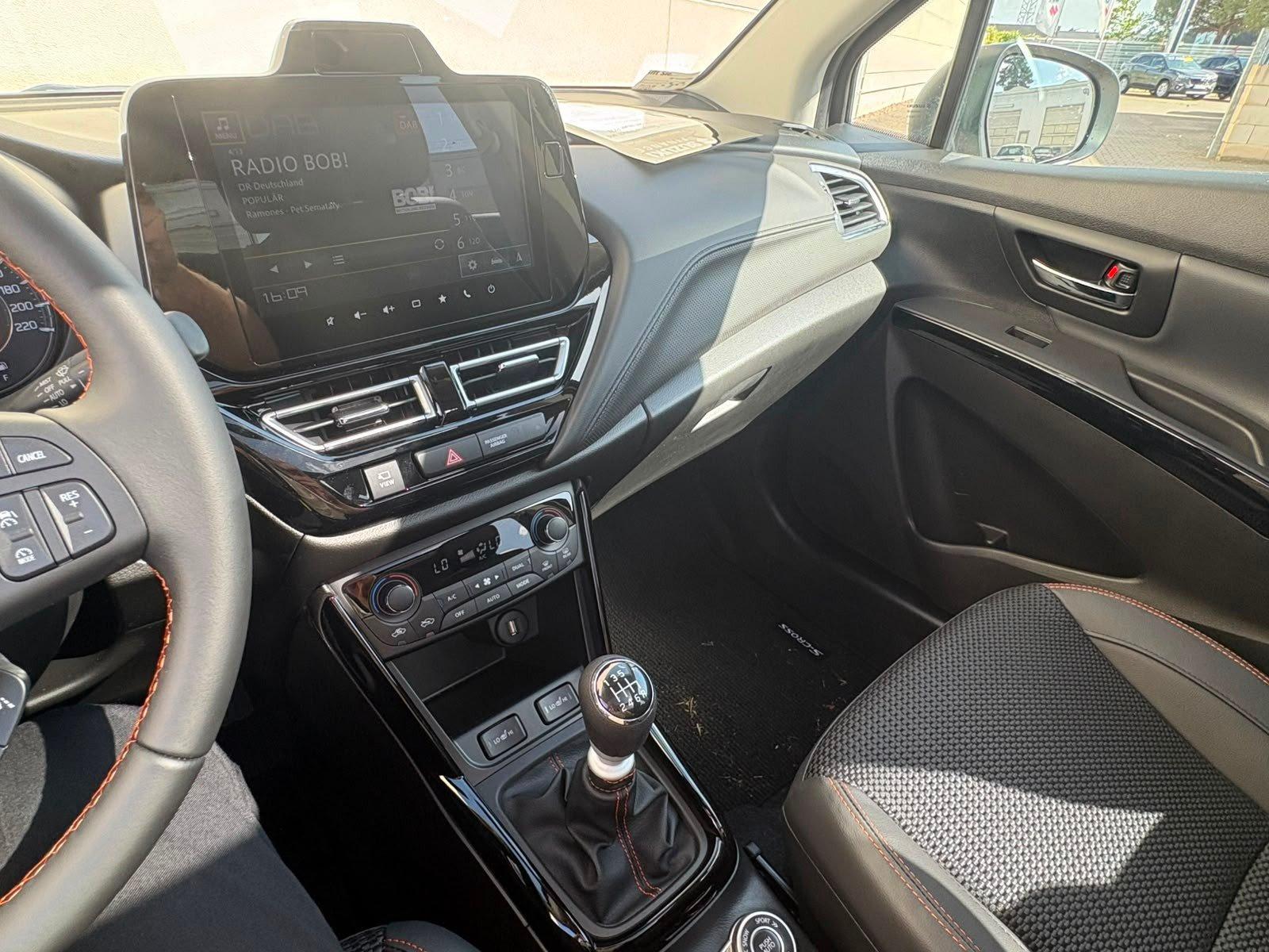 Suzuki S-Cross   Comfort+ AllGrip X-ITE