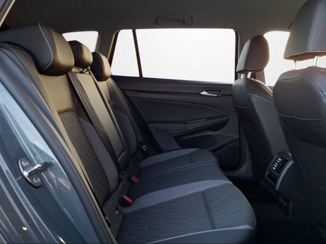 GOLF VIII VARIANT 1.5 TSI GOAL AZV+NAVI+CAM+SHZ