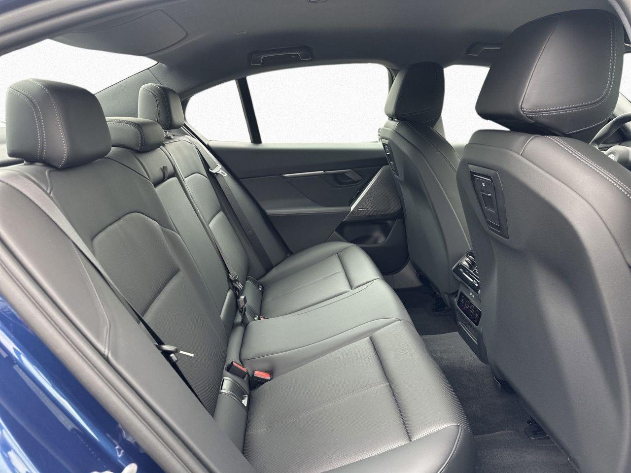 BMW 520d xDrive Lim AdLED,StHz,360°,H/K,HUD,DAPro