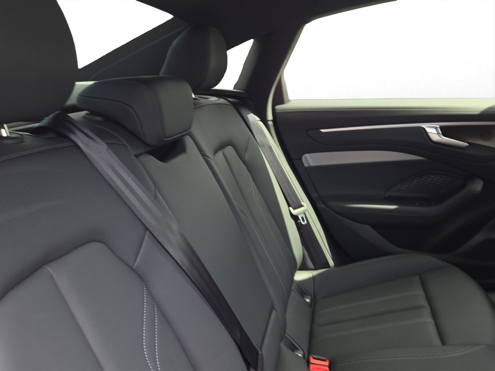 Audi A6 - Bild 16