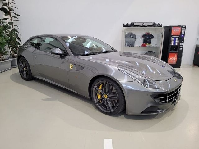 Ferrari FF FF DCT