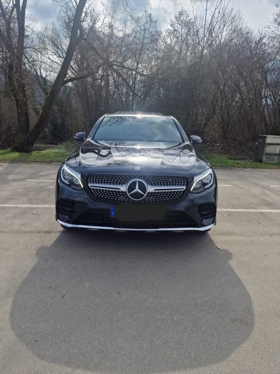 Image of Mercedes-Benz GLC 250
