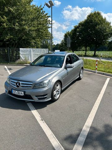 Mercedes-Benz Mercedes Benz C300 CDI 4 Matic AMG Paket A...