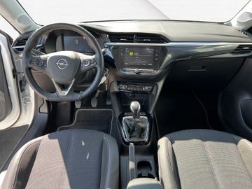 Fotografie des Opel Corsa F Elegance Sitz.-Lenkradheizung LED
