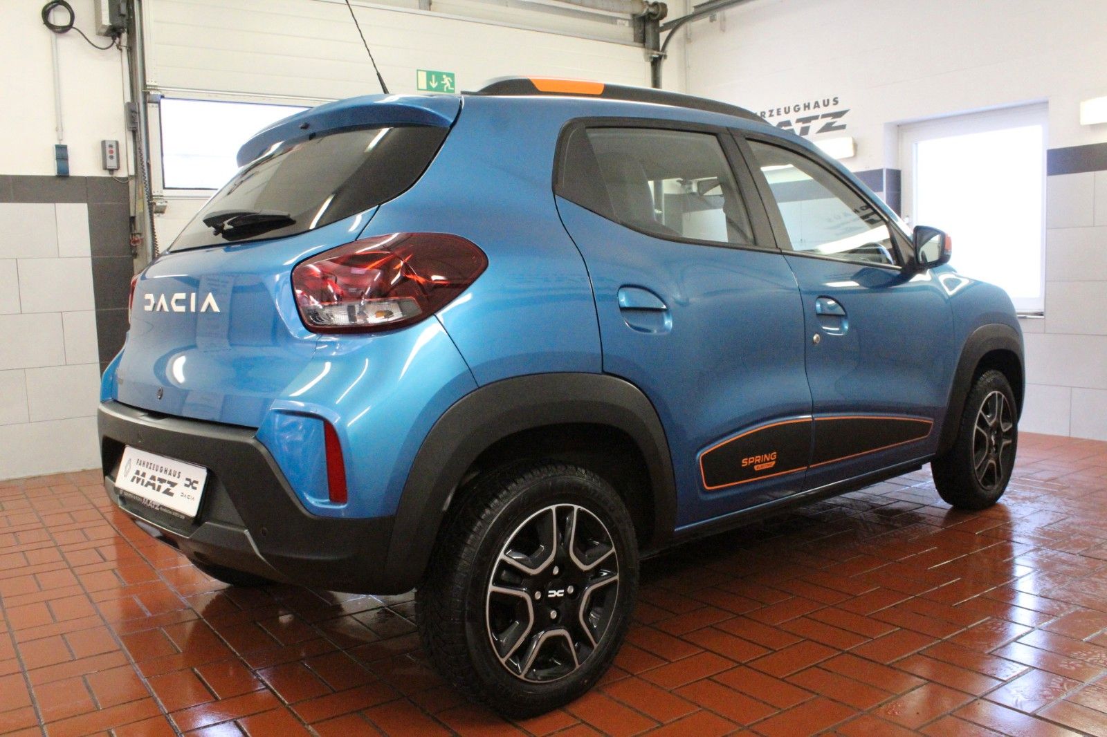 Fahrzeugabbildung Dacia Spring 45 Electric Expression MediaNav CCS