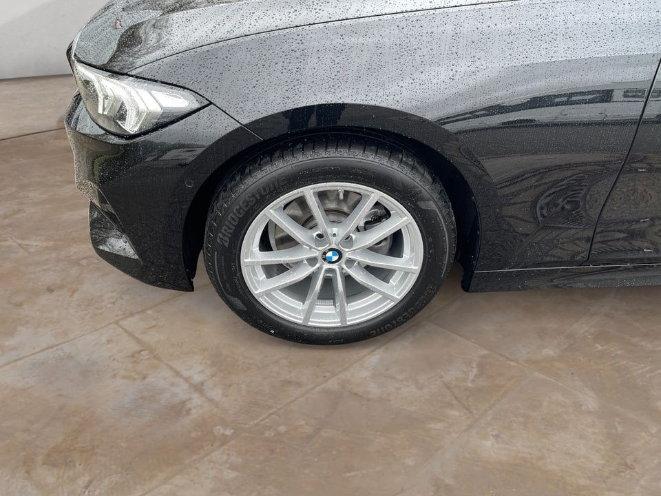 BMW 320 - Bild 2