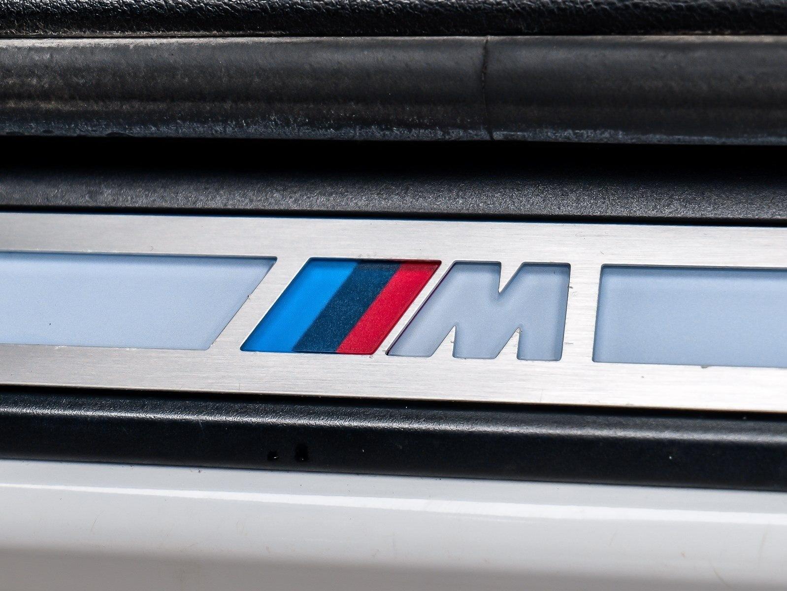 BMW iX3 HUD PANO ACC AHK 360°KAM RFK NAVI Standh.