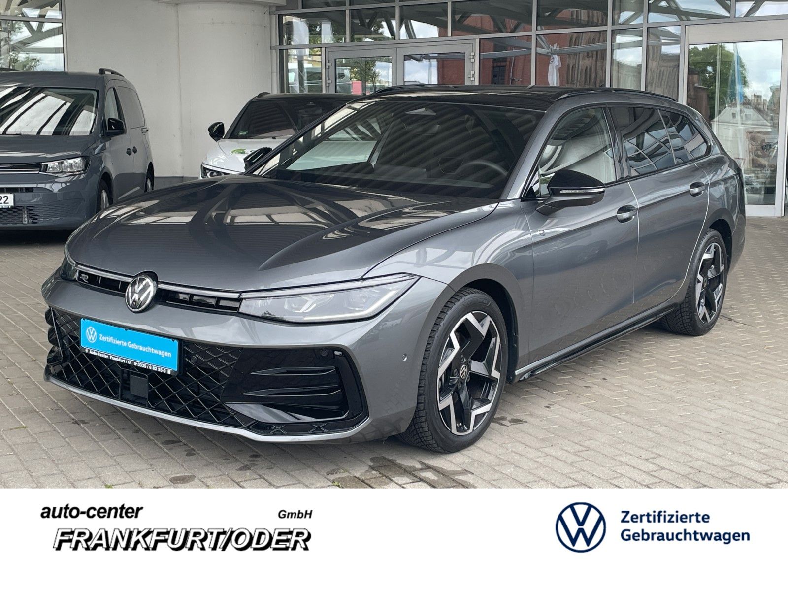 Volkswagen Passat Variant 2.0 TDI SCR DSG R-Line foto 1