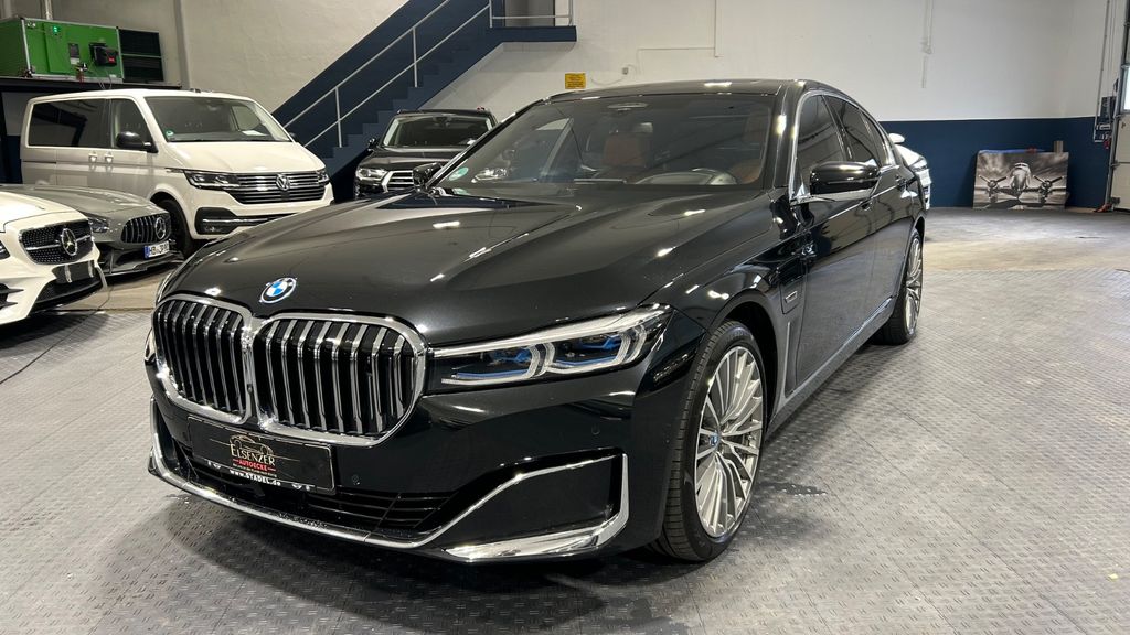 BMW 745