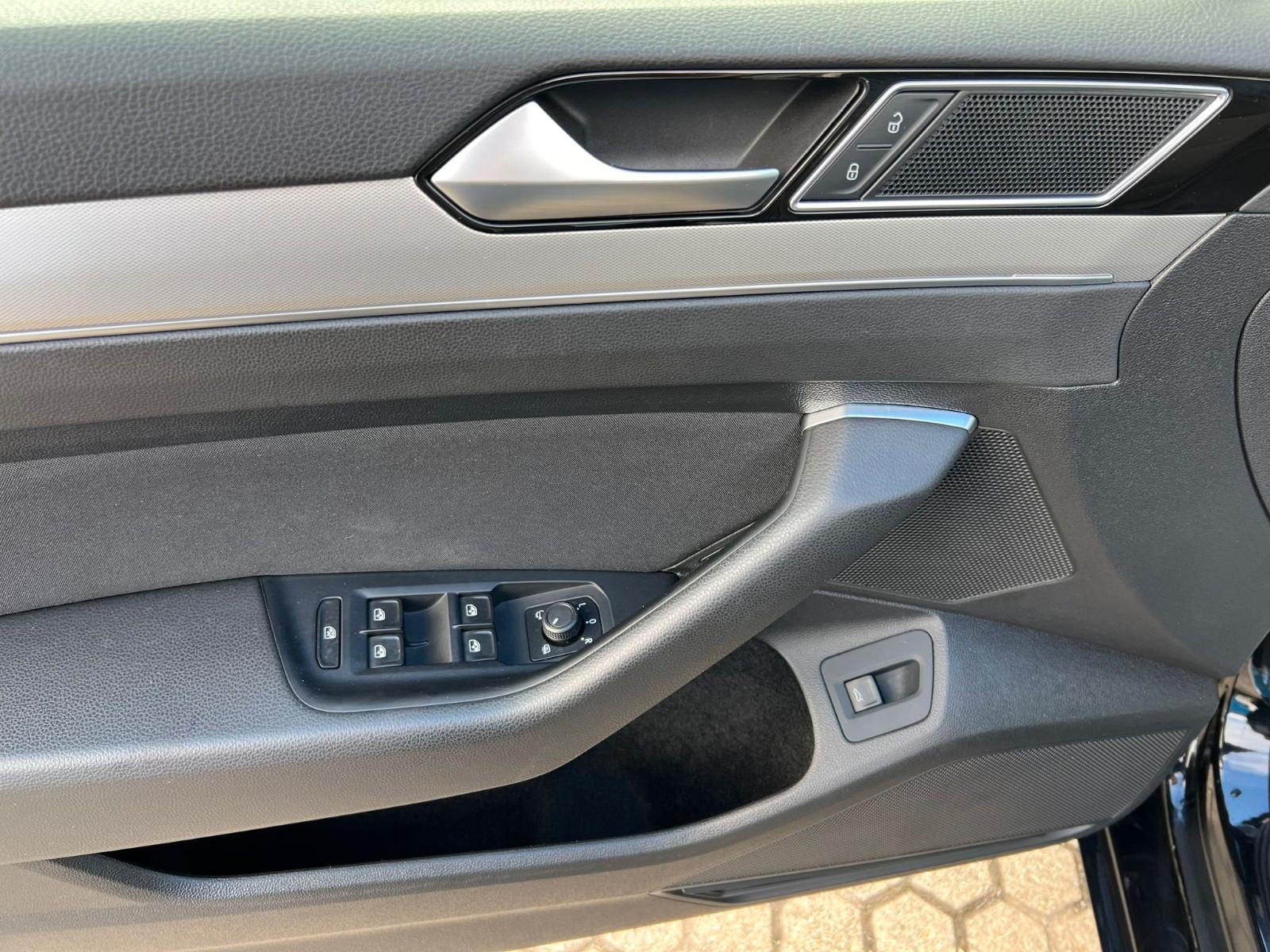 Volkswagen Passat Comfortline LED/KAMERA/NAVI/SHZ/ACC