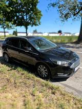 Ford Focus 1,0 EcoBoost 92kW Titanium TÜV bis 10/26 - Ford Focus Gebrauchtwagen in Augsburg