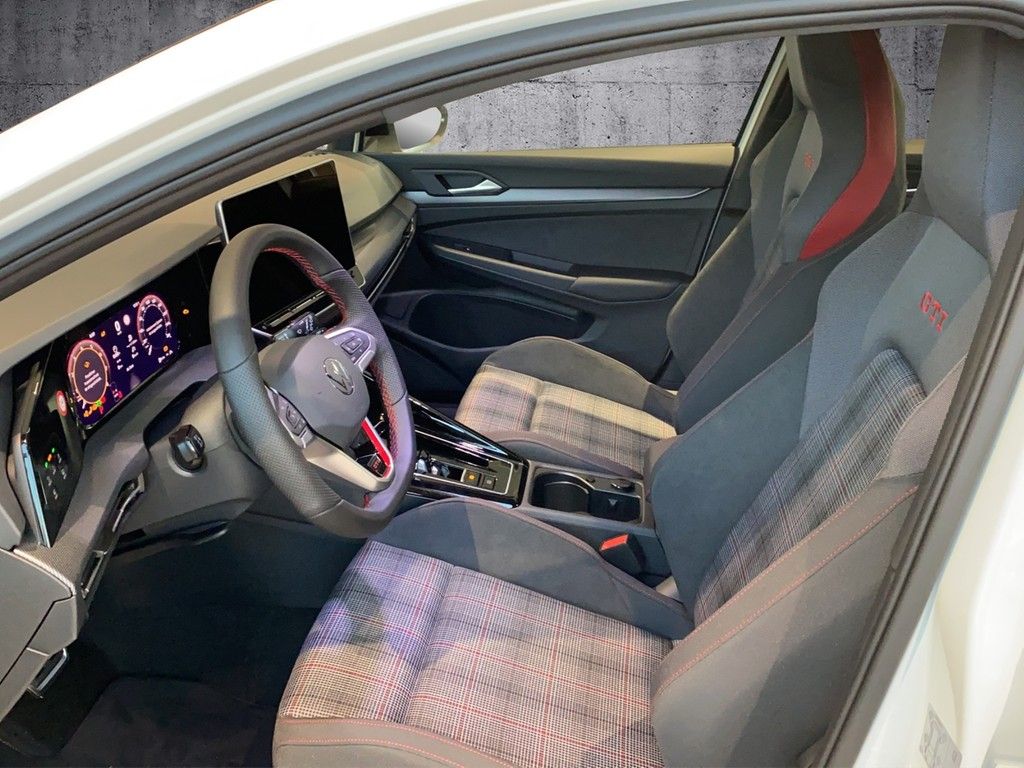 Volkswagen Golf - Bild 8