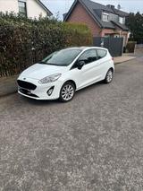 Ford FORD FIESTA mit 49000 Kilometer - Ford Fiesta: Sportwagen