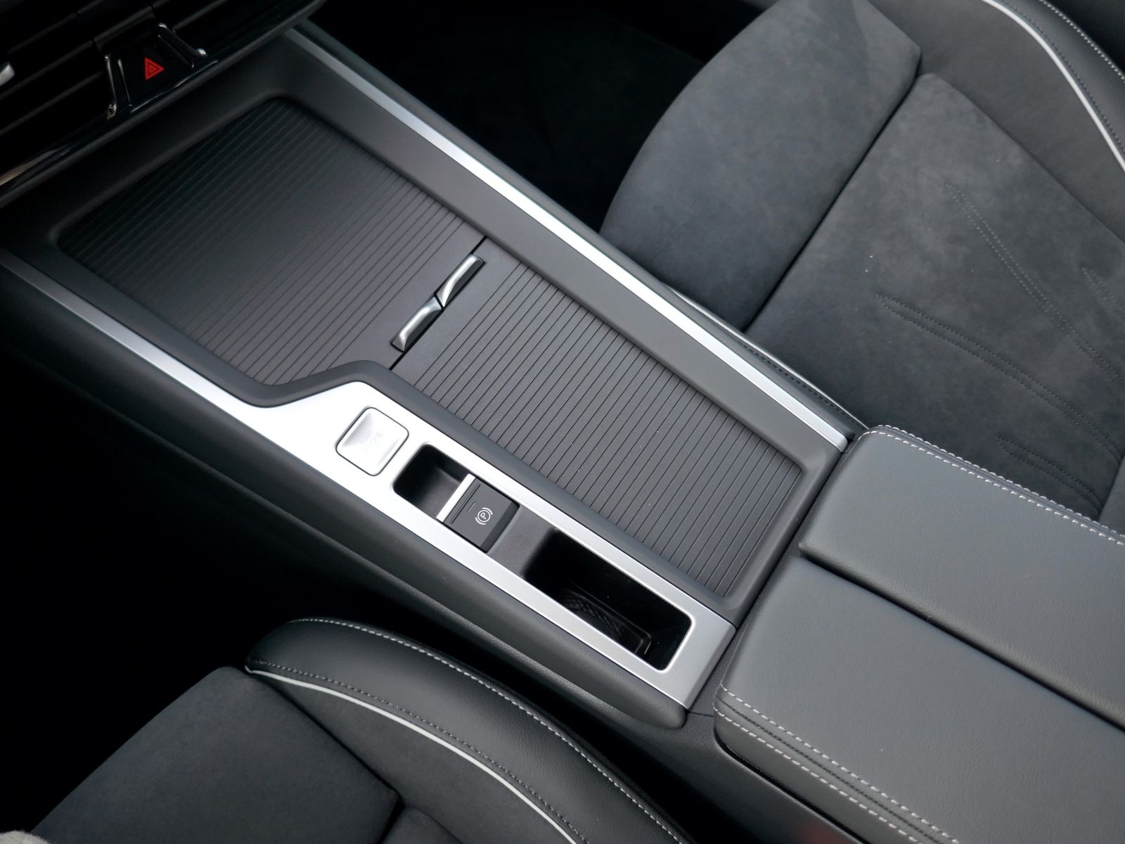 Fahrzeugabbildung Volkswagen Passat Business 2.0 TDI DSG | LED AHK RFK