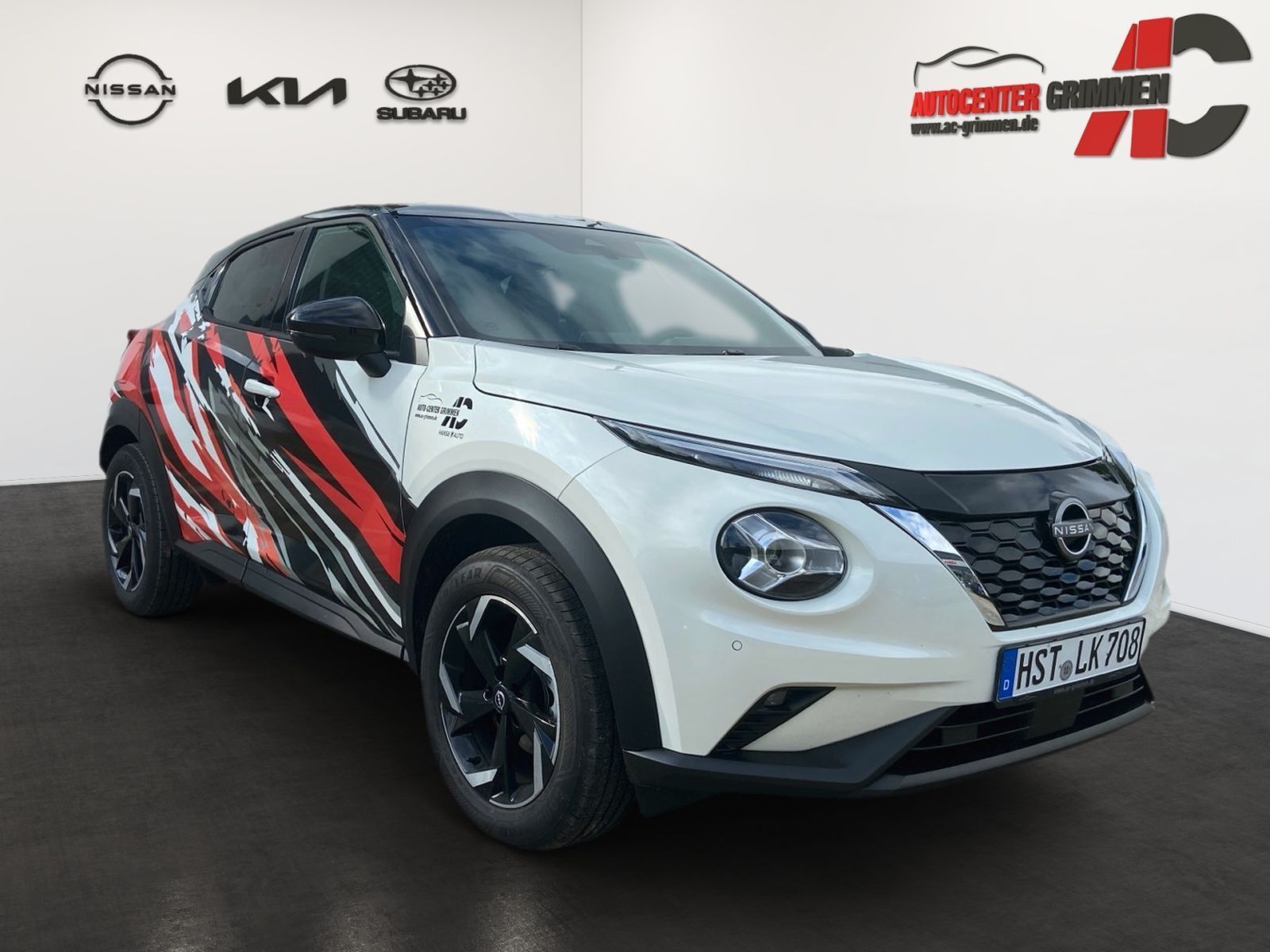 Fahrzeugabbildung Nissan JUKE 1.6 HYBRID 143 PS 4AMT N-CONNECTA Winter