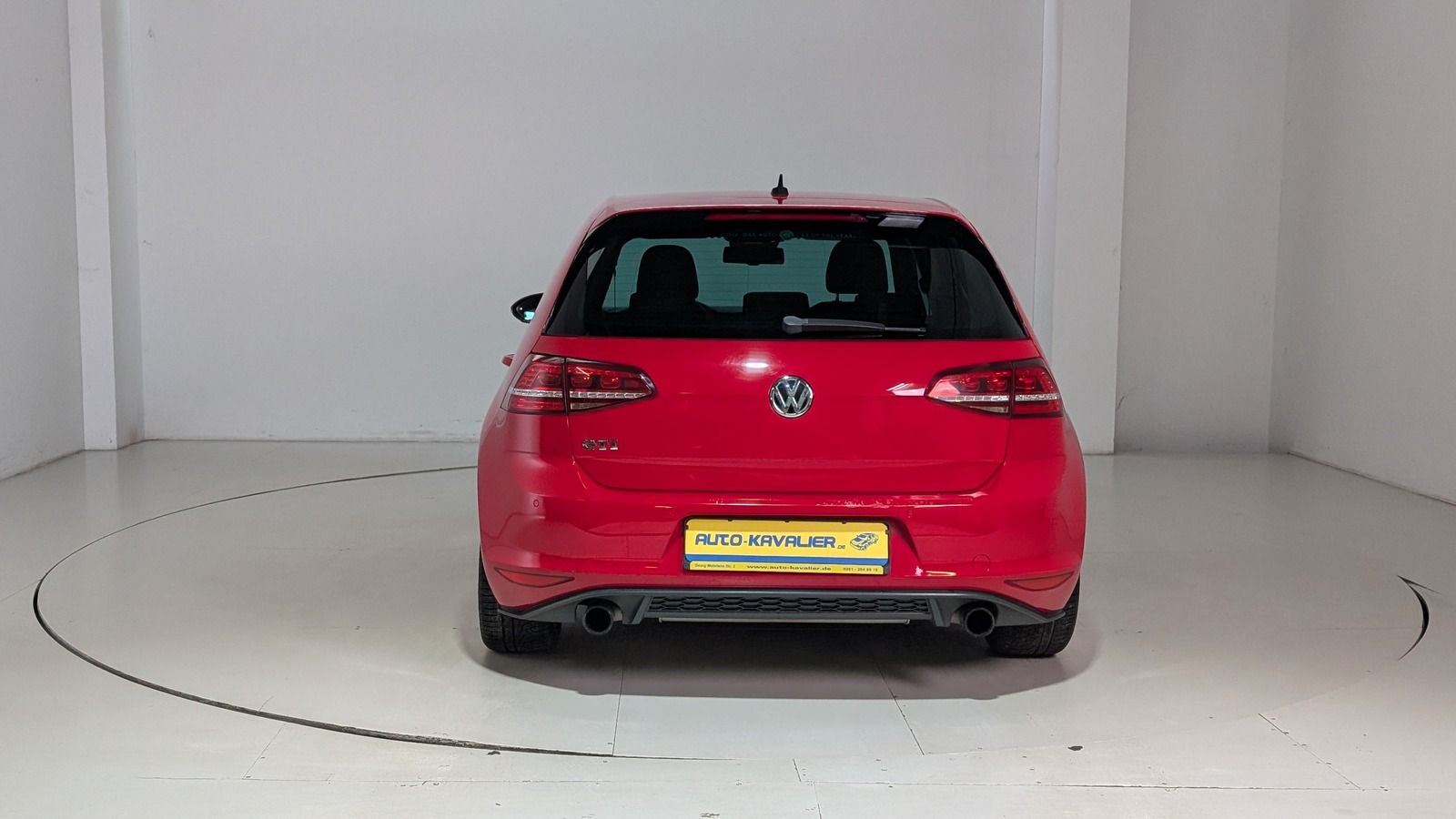 Fahrzeugabbildung Volkswagen Golf GTI 2.0 TSI * 1.Hand * Standheizung * PDC