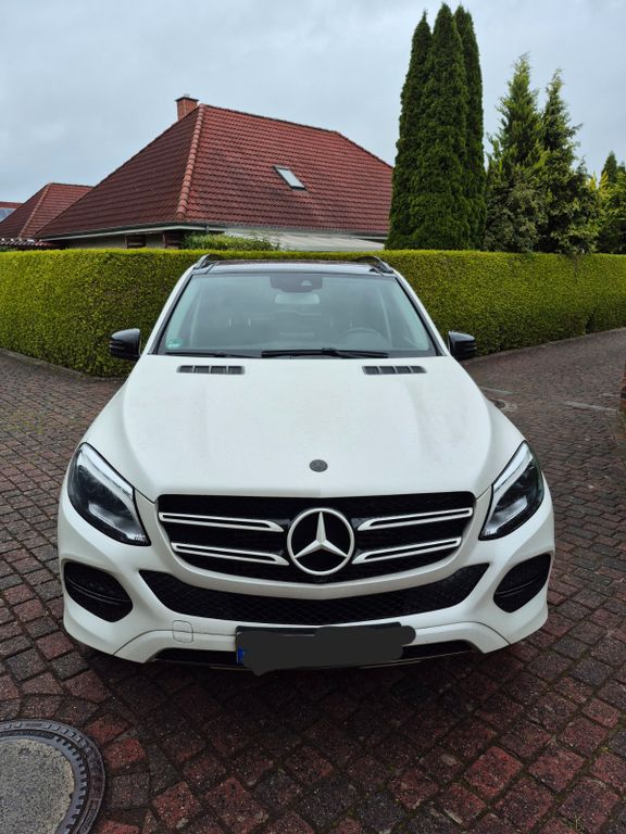 Image of Mercedes-Benz GLE 350
