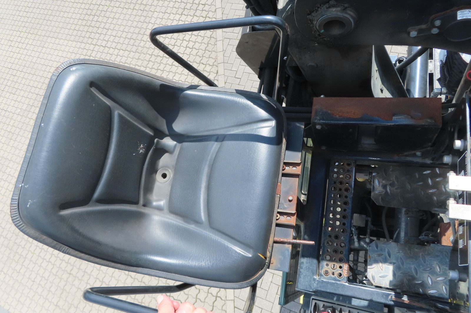 Fahrzeugabbildung MAN TGX 26.500 6x2 - Baustoff - HIAB Kran