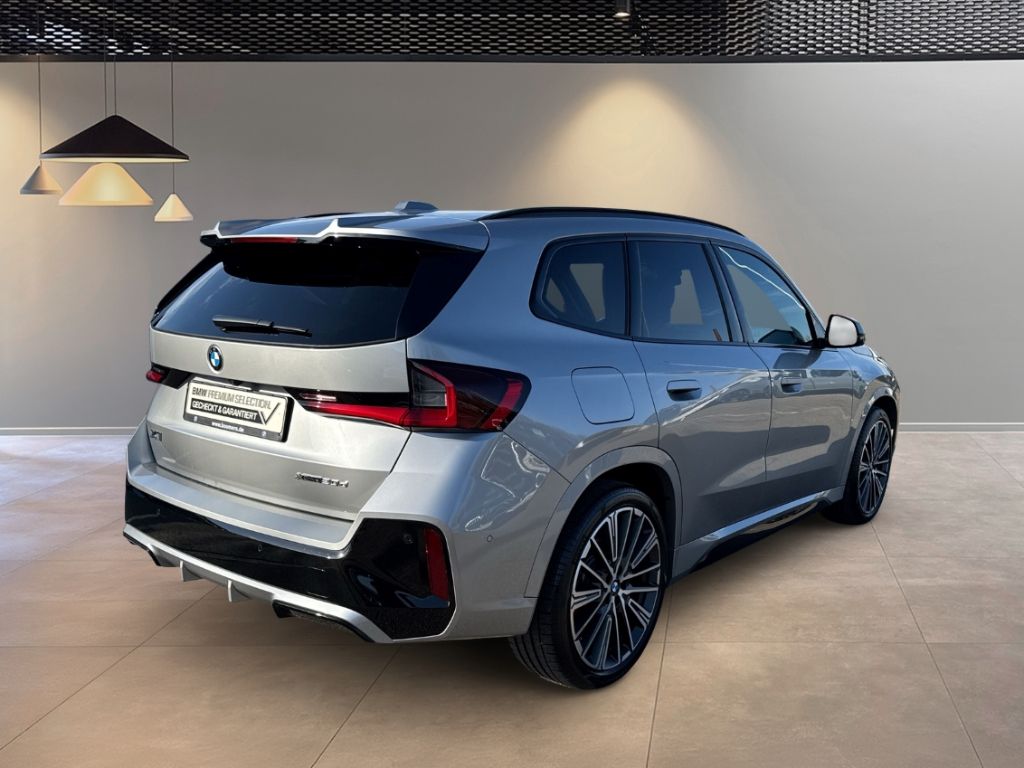 BMW X1 xDrive 20d Anhängerkupplung Autom Geschwindig foto 3