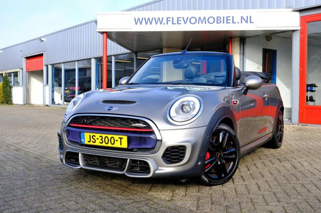 MINI Cooper S Cabrio 2.0 231pk John Cooper Works Lede