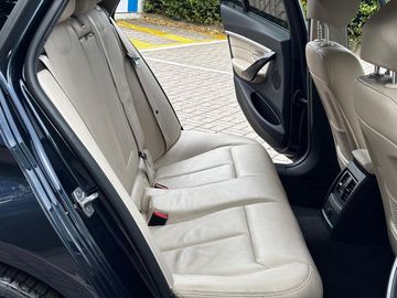 BMW 318 - 11