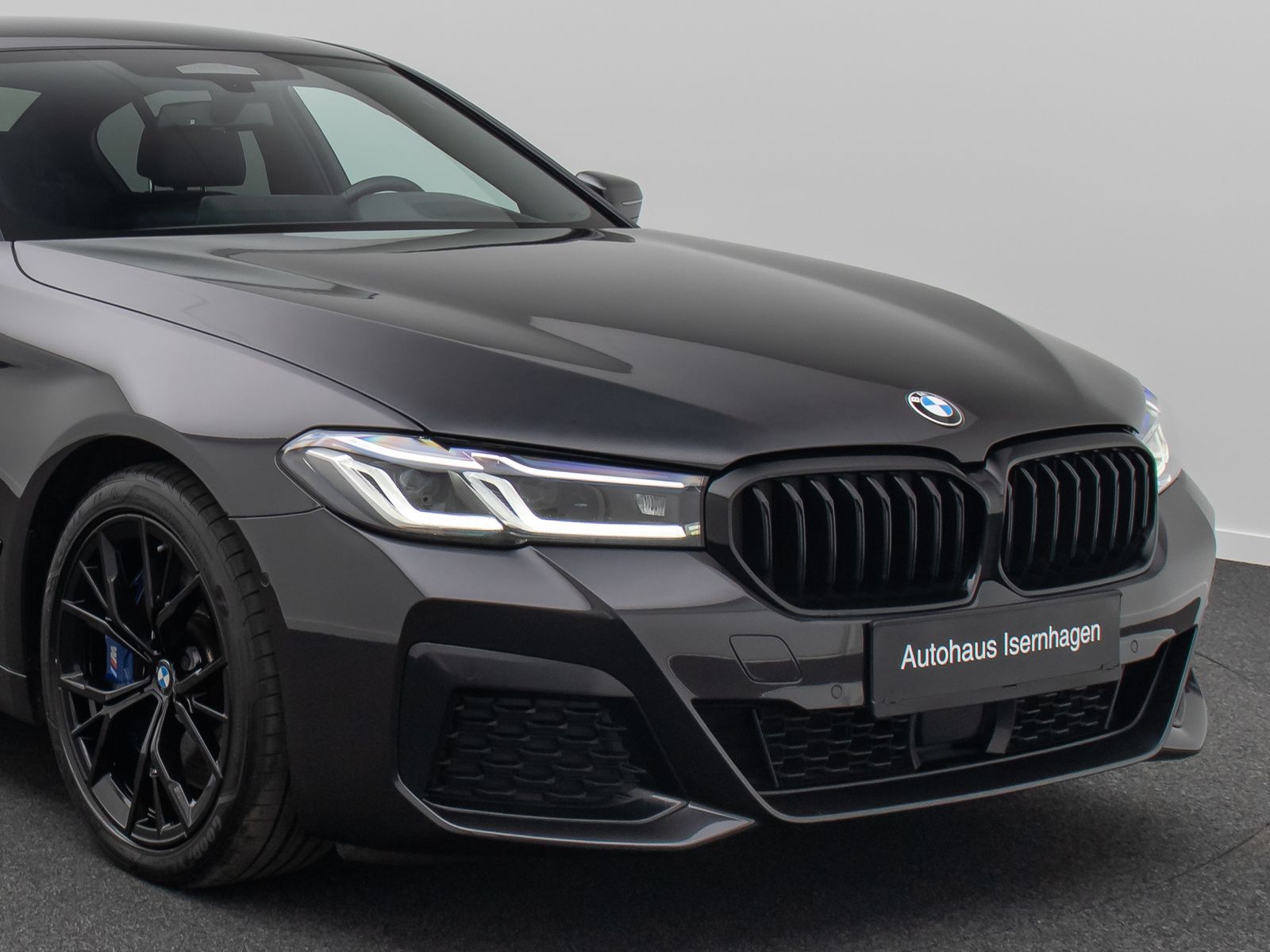 Fahrzeugabbildung BMW 540d xD M Sport Laser Kamera HUD DAB HiFi Komfor
