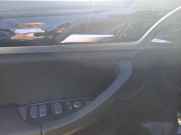 صورة مصغرة 14 لـ 2023 BMW IX3