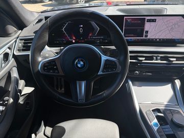 BMW i4 eDrive40 Gran Coupé M Sportpaket HiFi DAB
