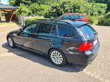 BMW 318i Touring -TÜV neu ATM 30.000 km - BMW 318 aus 2009: Kombi