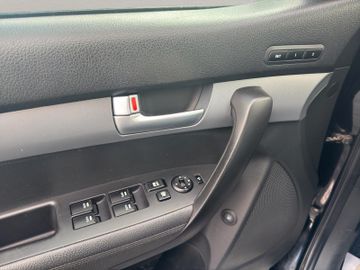 KIA Sorento - 12