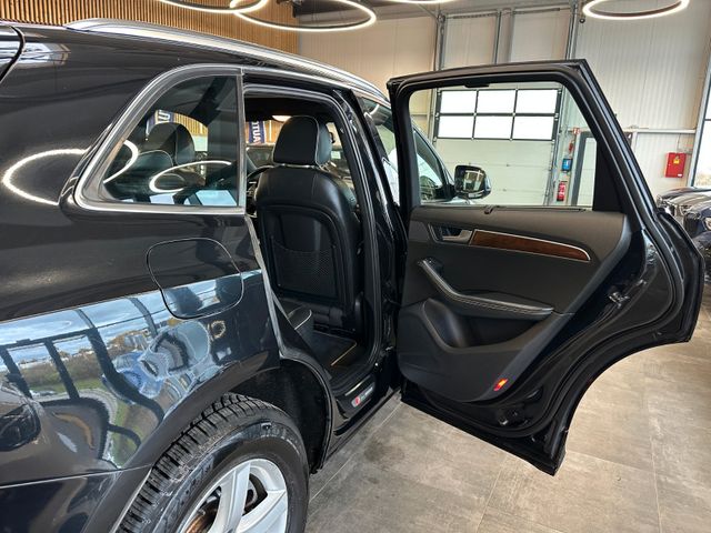 Audi Q5 3.2 FSI quattro *Kamera*Klima*Xenon*Panorama*
