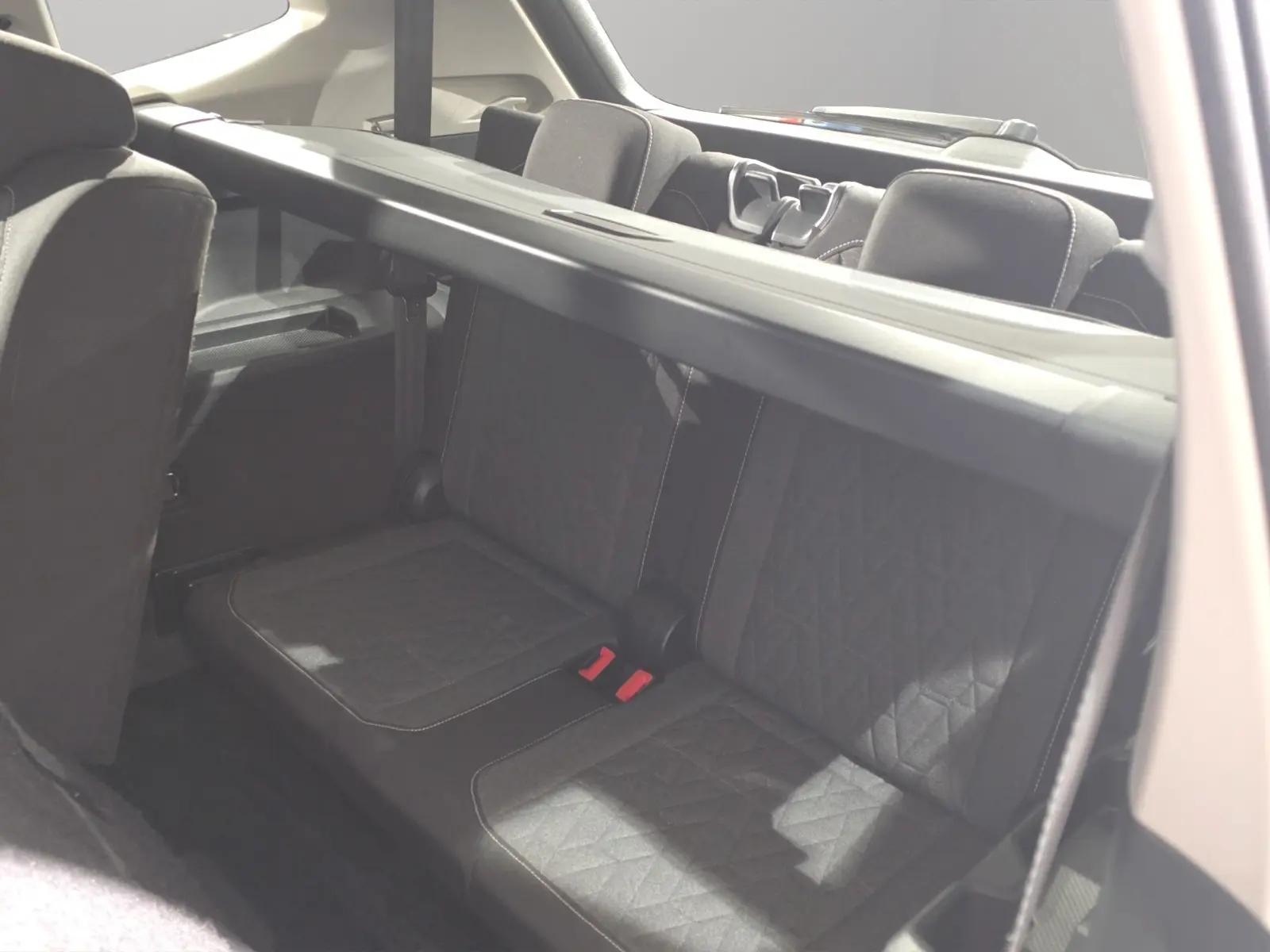 Volkswagen Tiguan Allspace DSG 7-SITZE AHK ACC LED NAV, миниатюра 9