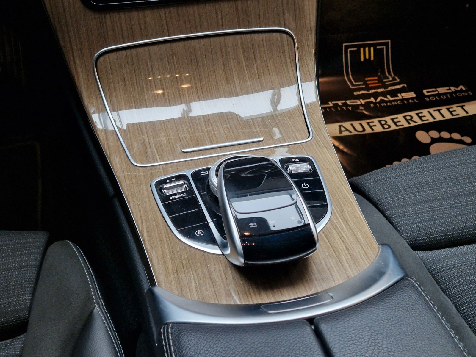 Mercedes-Benz C 250d BlueTec Exclusive*KAMERA*AHK*HEAD-UP*LED foto 23