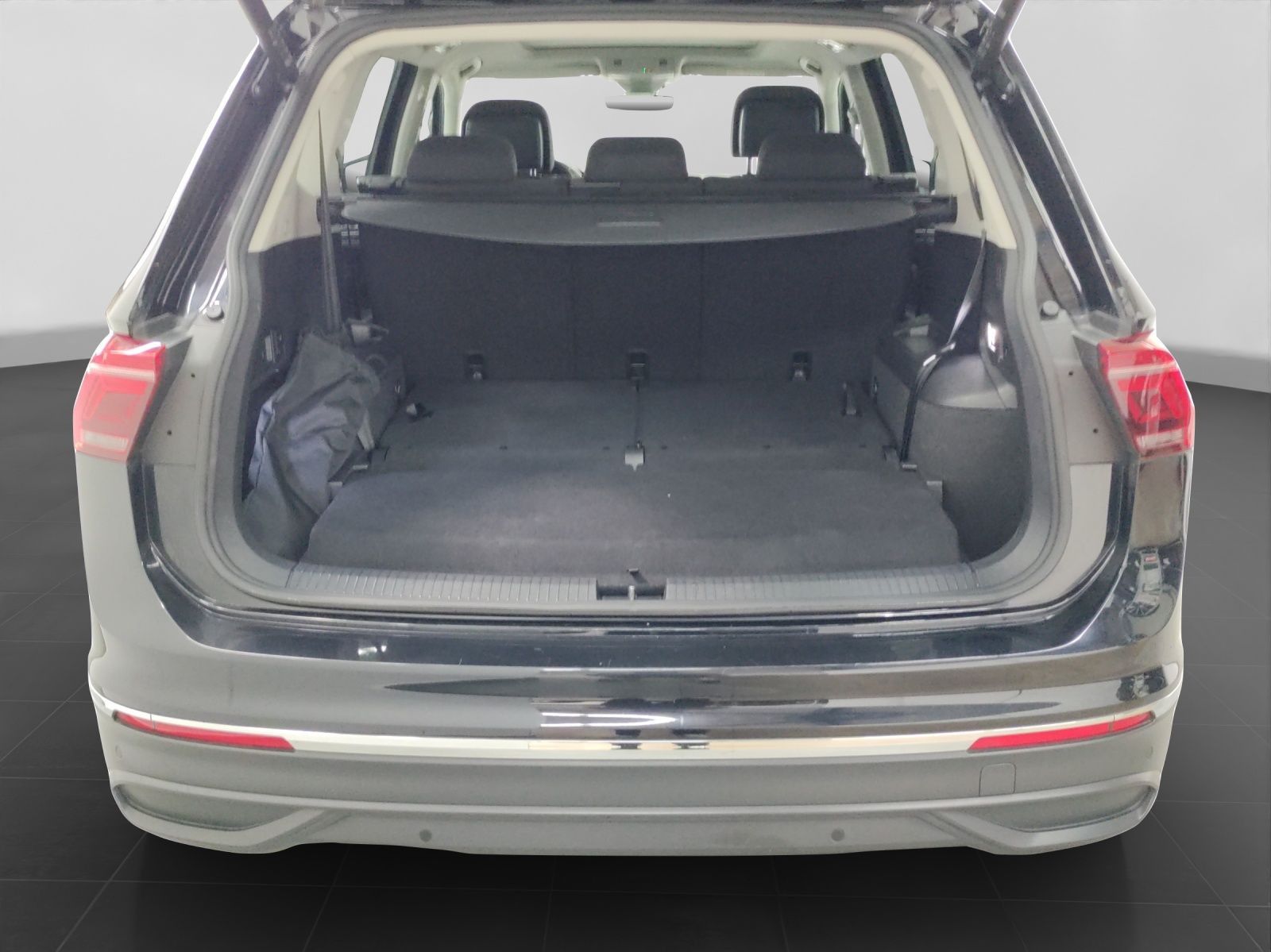 Volkswagen Tiguan Allspace - Bild 17