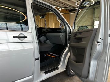 Volkswagen T6  *ACC*LED*NAVI*Klima*3.SITZER*1-Hand*