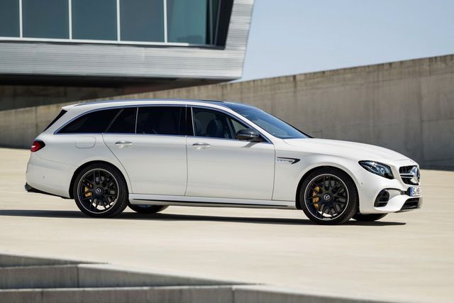 MERCEDES-BENZ Mercedes E63S AMG 4MATIC+ T Autom...