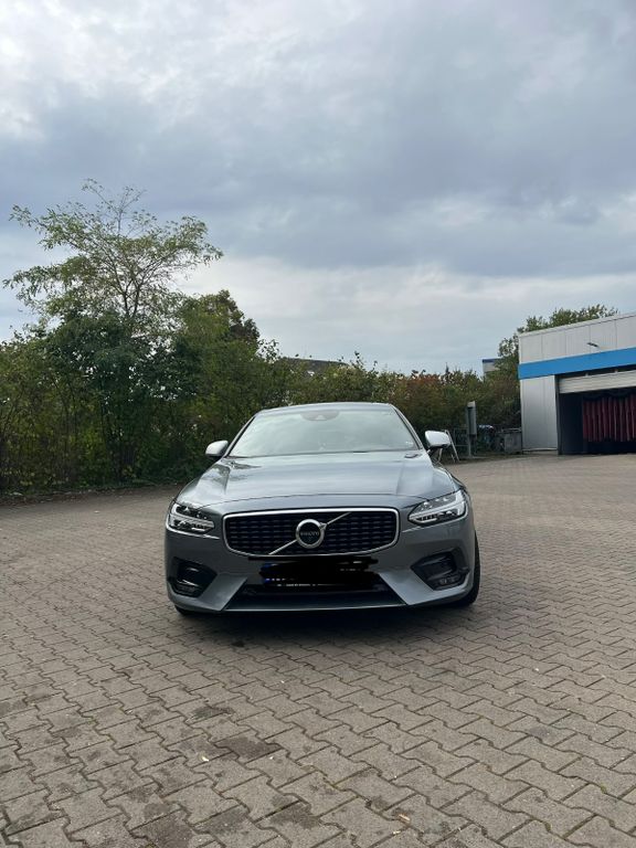 Image of Volvo S90