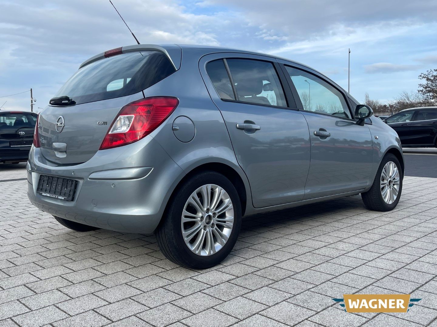 Fahrzeugabbildung Opel Corsa D Innovation Sitzheizung Klimaautomatik