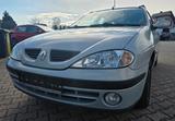 Renault Megane Grandtour Expression 1.6 16V,Klima,Ahk, - : bis 5000 Euro, mit Anhängerkupplung