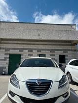 Lancia Delta 1.6 MJT DPF Gold - Lancia Delta aus 2011