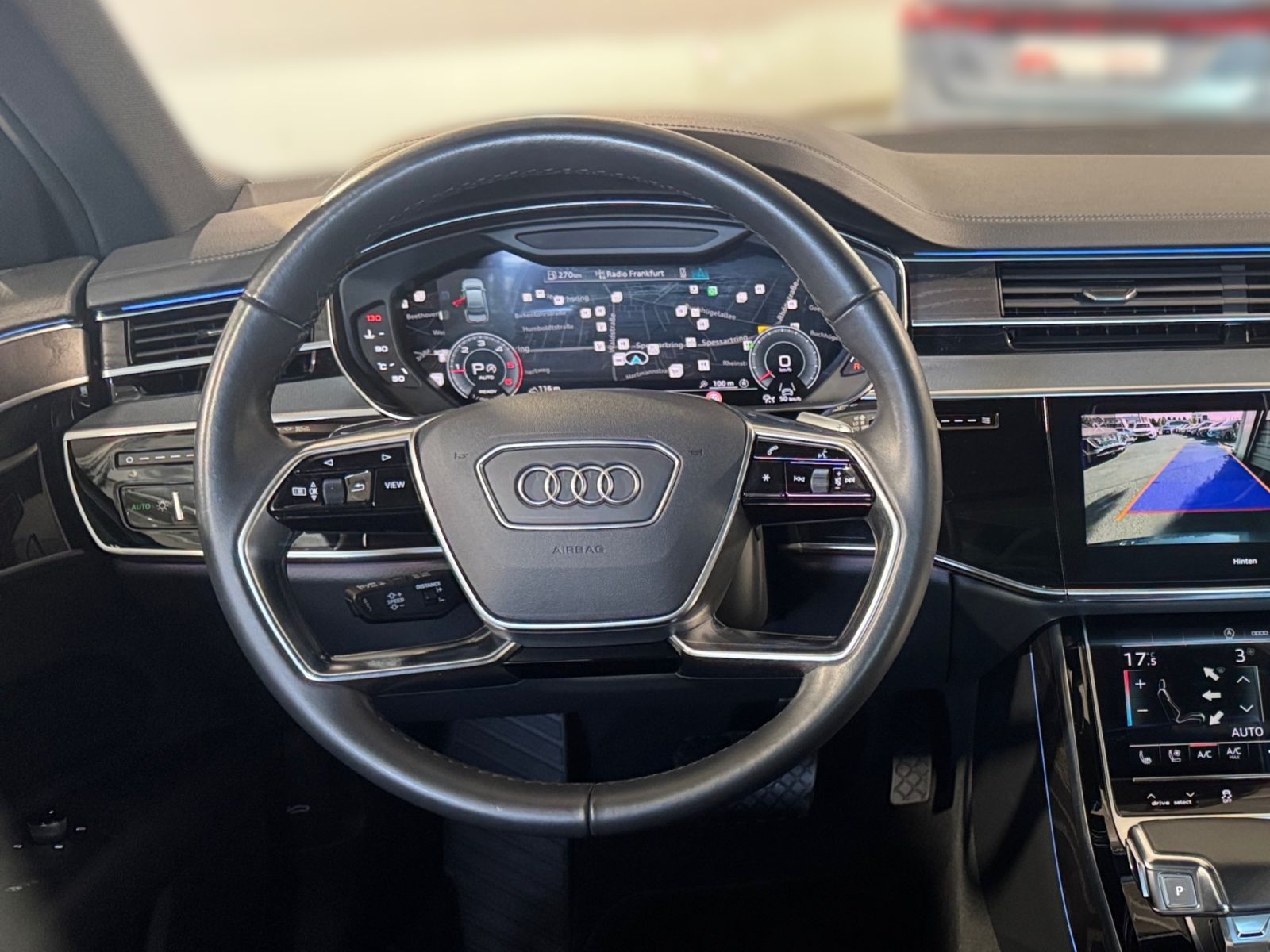 Audi A8 - Bild 16