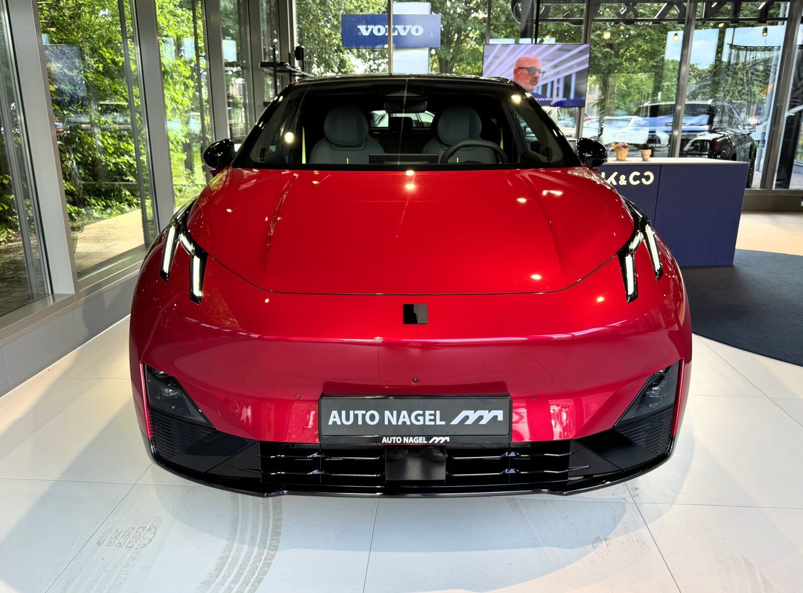 Lynk & Co 02