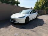 Tesla Model 3 Standard RWD 2026