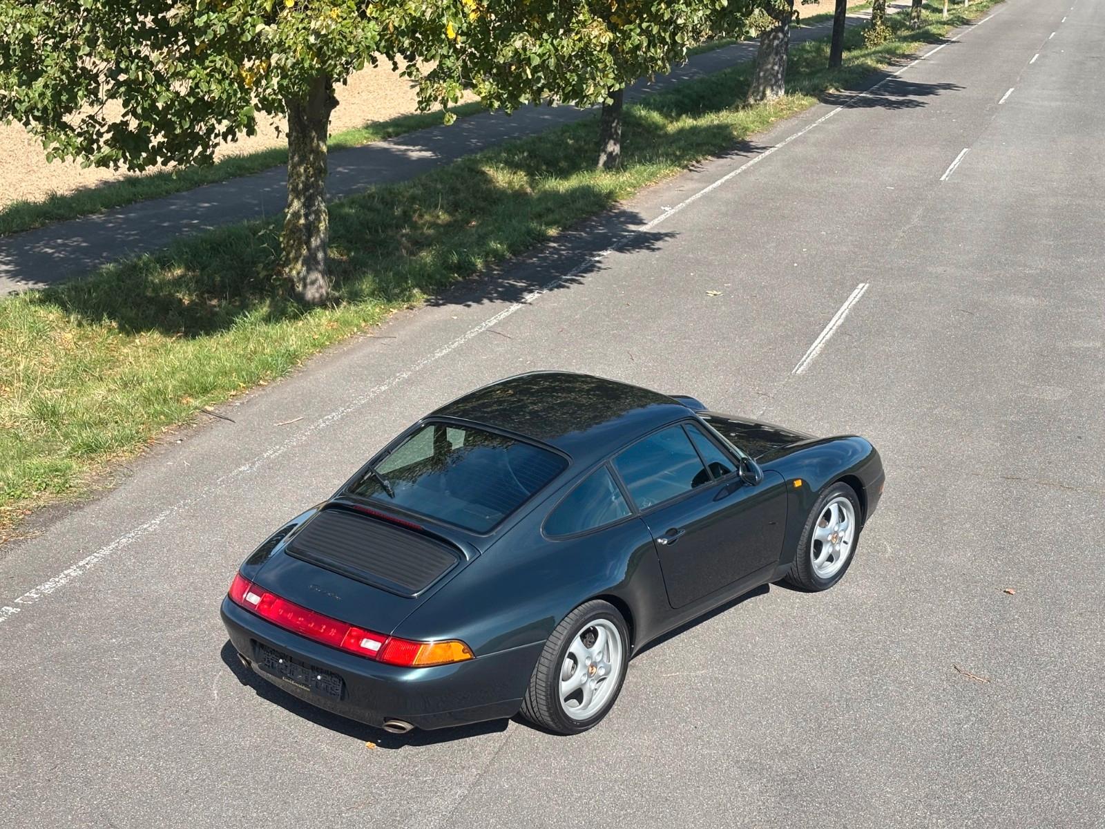 Porsche 993 Carrera Coupé Tiptronic