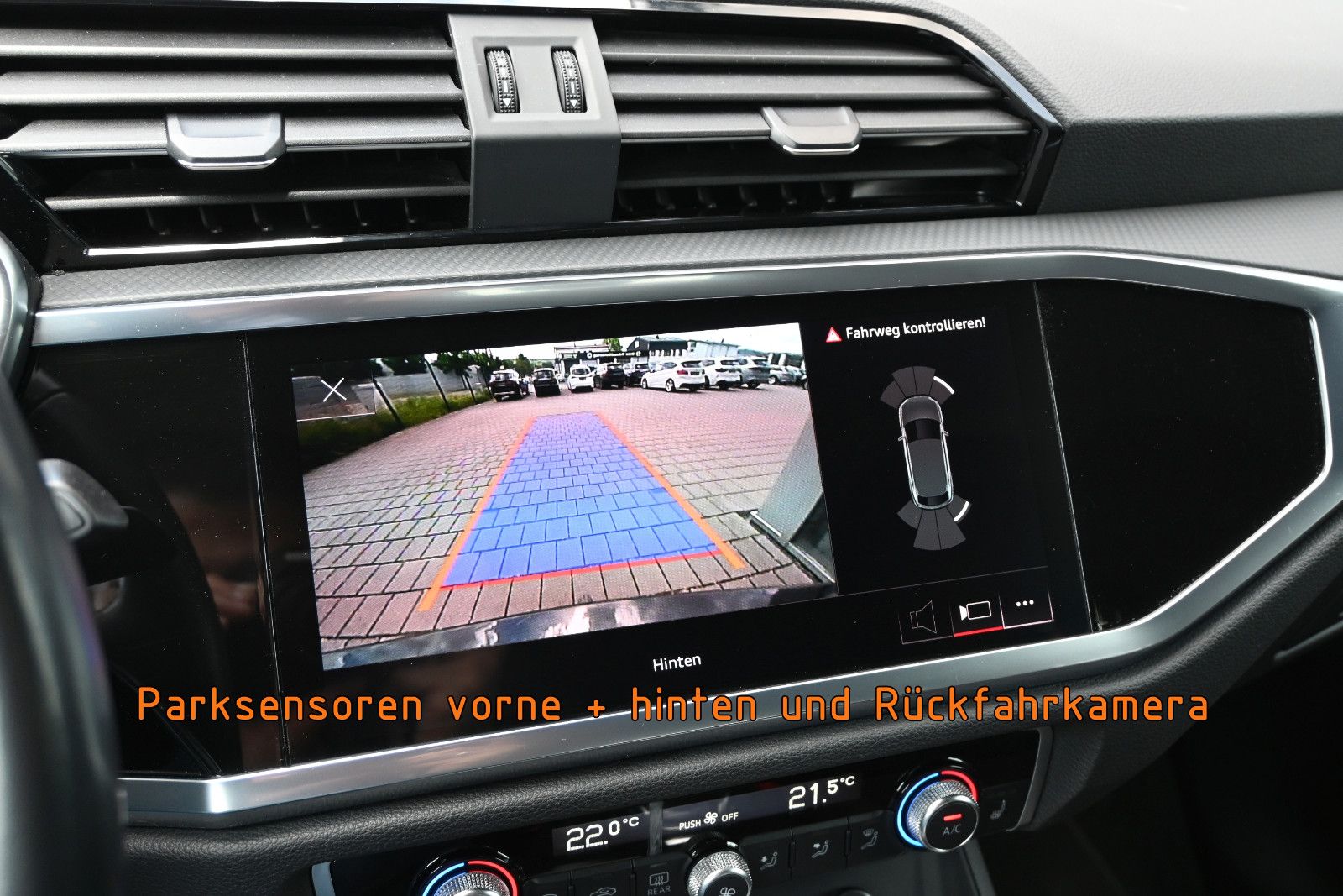 Fahrzeugabbildung Audi Q3 Sportback 40 TDI quattro S tr. °AHK°KAMERA°