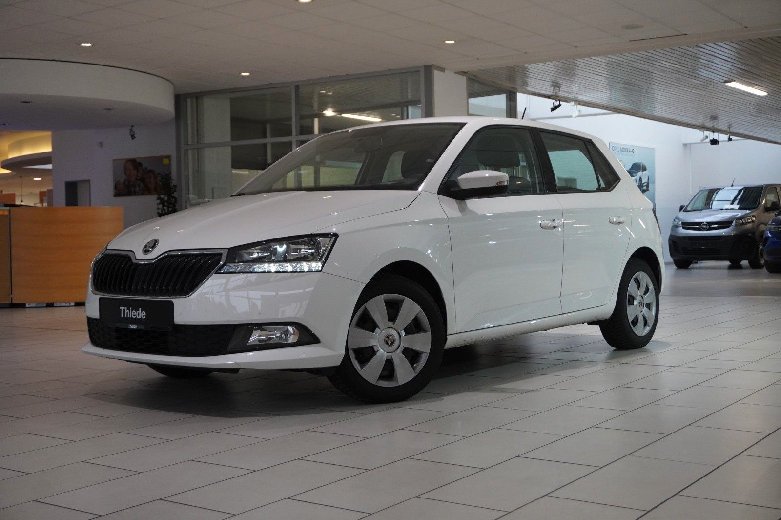 Fahrzeugabbildung SKODA Fabia 1.0 ACTIVE 5-TÜR LED/KLIMA/USB/NEBEL/BT