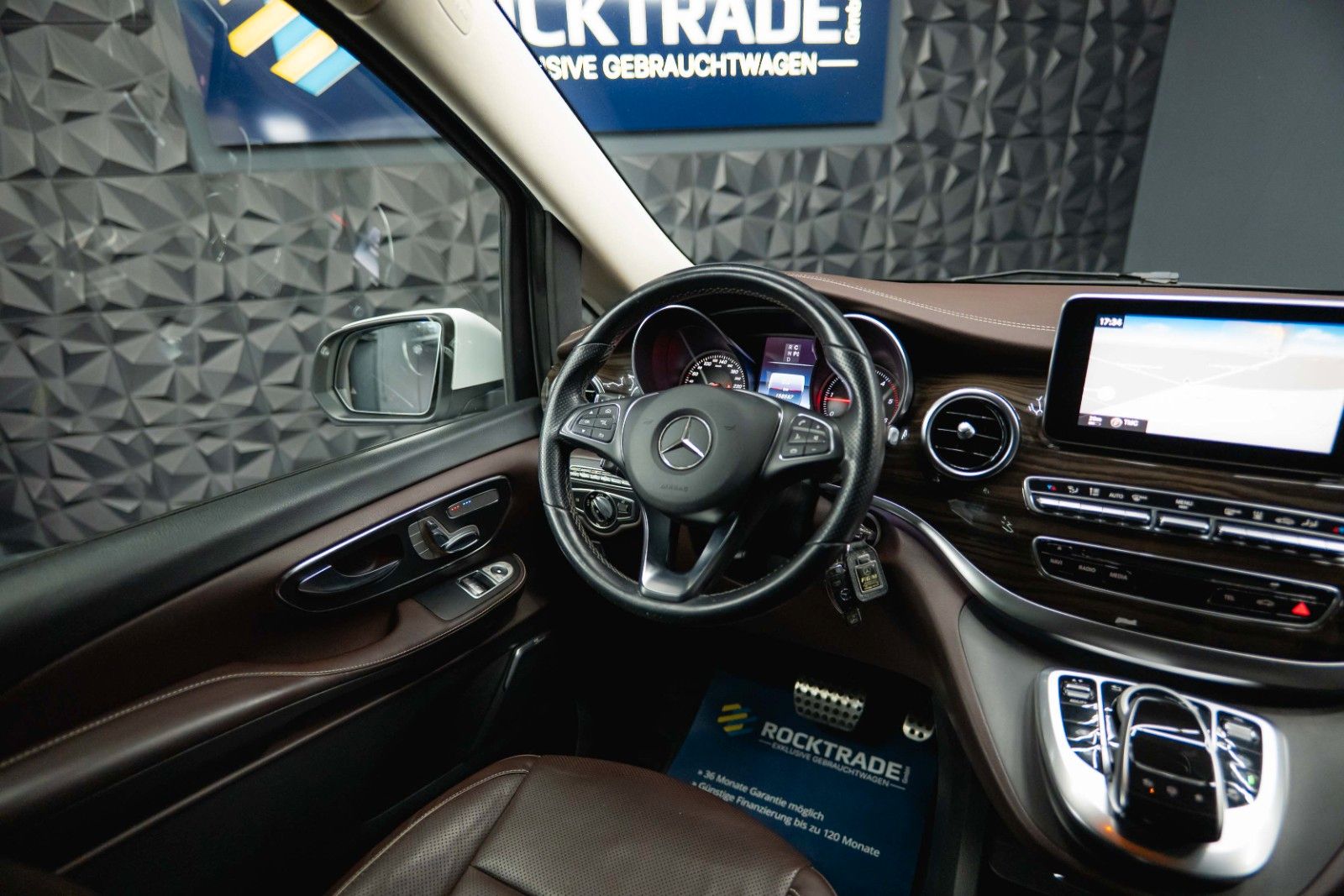 Fahrzeugabbildung Mercedes-Benz V 250 CDI AVANTGARDE EDITION 4MATIC | LED | 19%