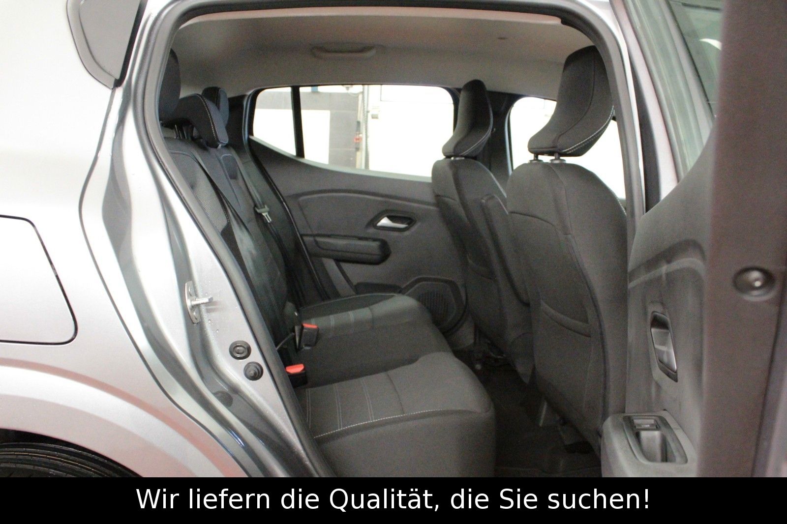 Fahrzeugabbildung Dacia Sandero TCe 90 Expression*Winterpaket*