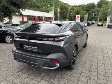 Peugeot 408 - 4