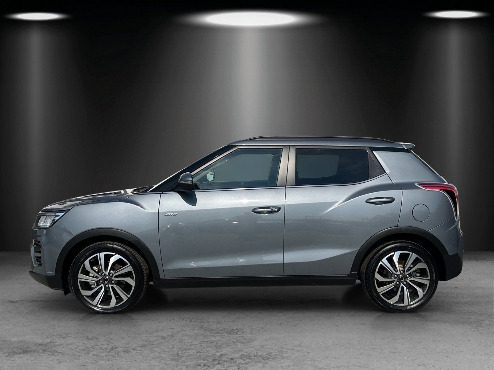 Fahrzeugabbildung Ssangyong Tivoli Sapphire 1.5 T-GDI Aut./4WD/SHZ/DSG/NAVI/